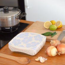 Load image into Gallery viewer, Halo Dish and Casserole Cover Square | Edible Flowers