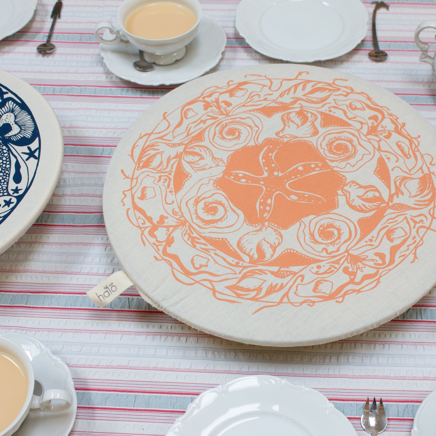 Extra Large Reusable Dish Cover | Starfish | Peach